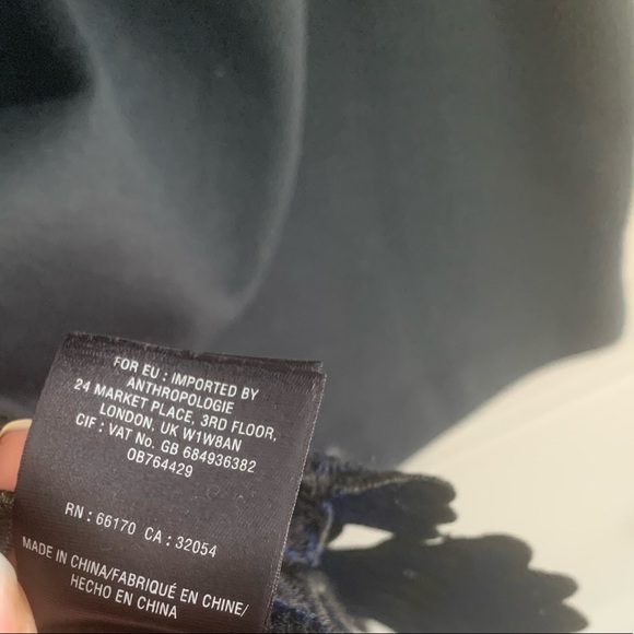 Anthropologie navy cutout top - Picture 7 of 7